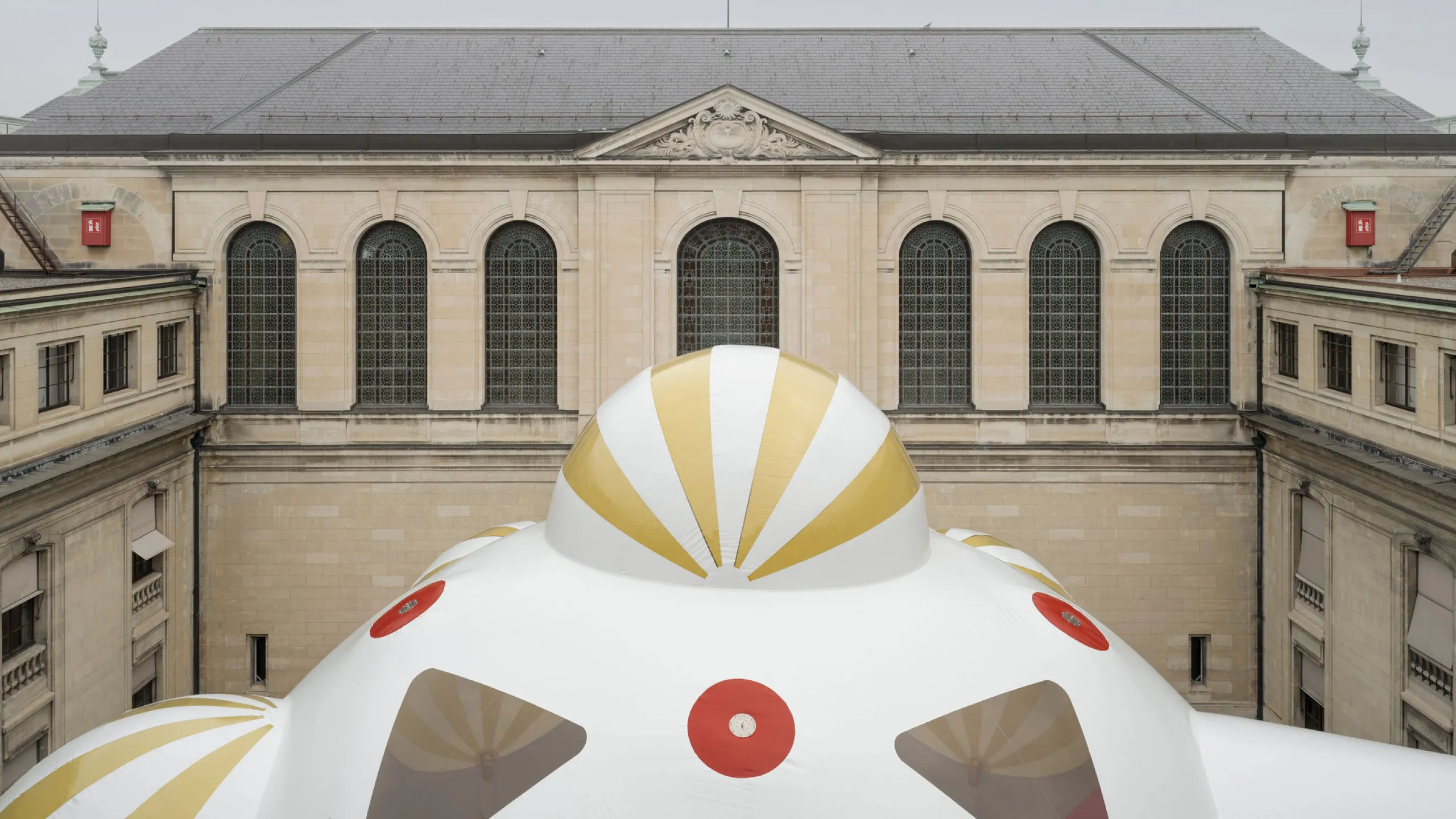 MAH_TONUTOPIE_2©DylanPerrenoud_02 (1).jpg